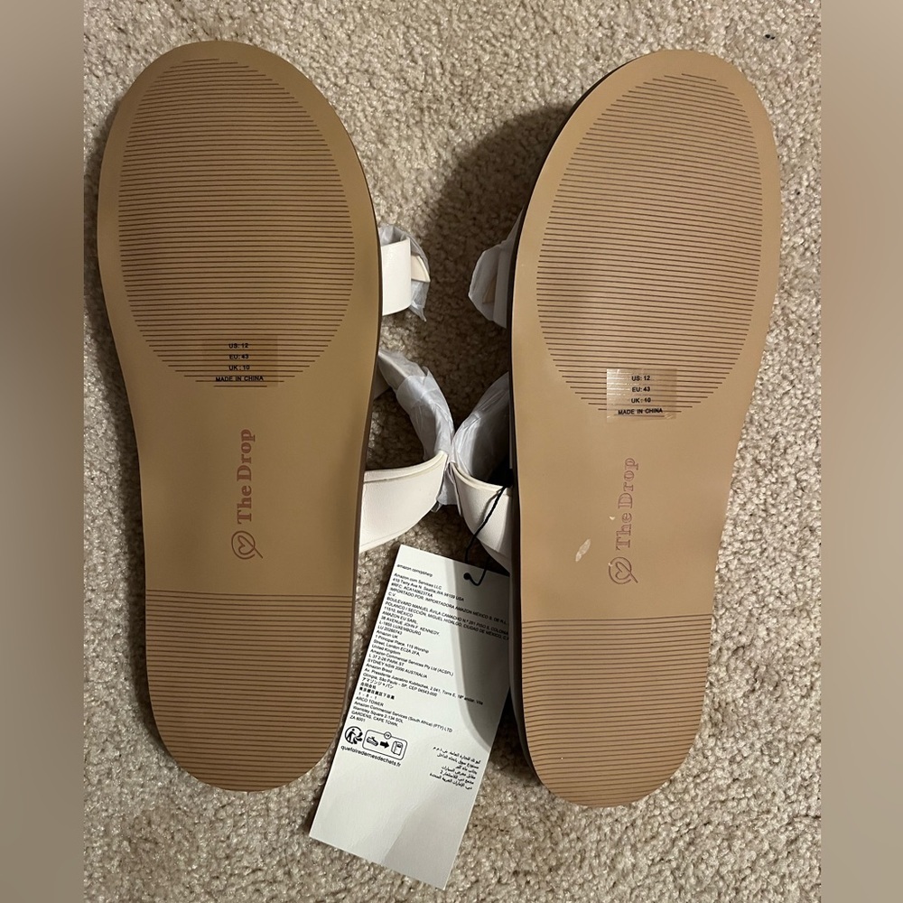 NWT The Drop Cream Two Strap Slide Sandals Minimalist Flat Size 12 - Picture 2 of 3